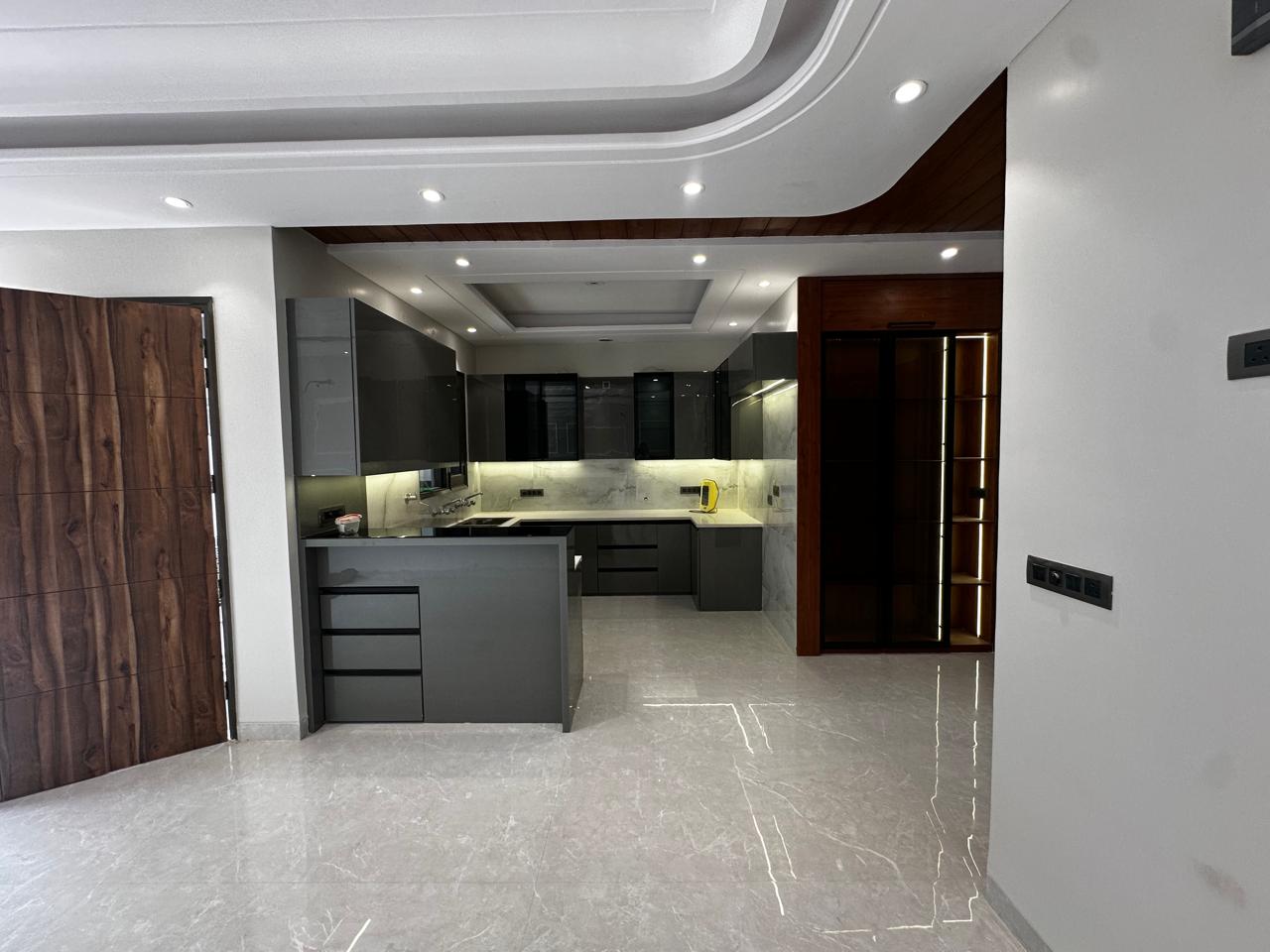 6 Marla Park Facing Newly Built Double Storey Kothi for Sale in Aerocity Block I, Mohali